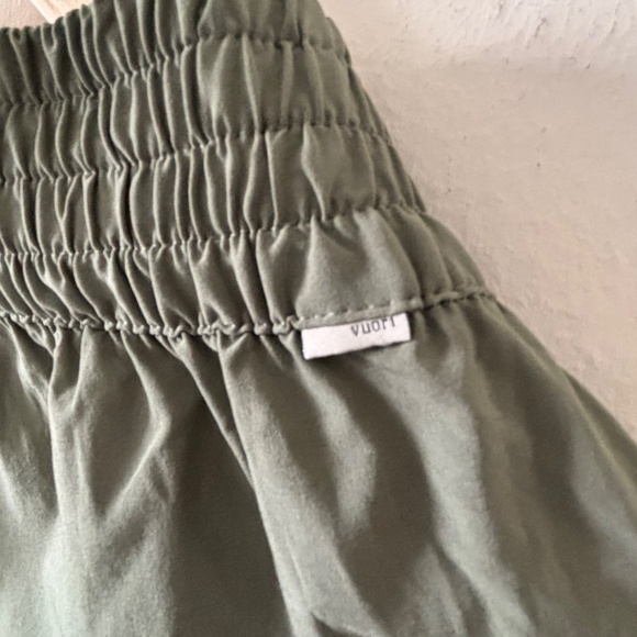 Vuori Villa Wideleg Pants - Women's In green Size small - Picture 9 of 13